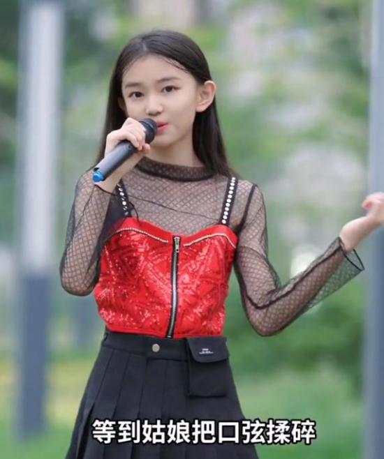 宋小睿为什么会被那么多人黑(疑似纵容粉丝诋毁TNT) 宋小睿为什么会被那么多人黑(疑似纵容粉丝诋毁TNT)