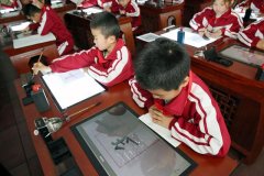 江苏一学校开学一年级仅3人.本篇隆重介绍