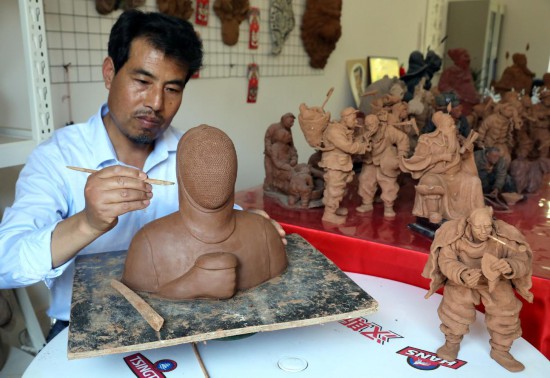 凤翔泥塑:小“泥货” 大作为
