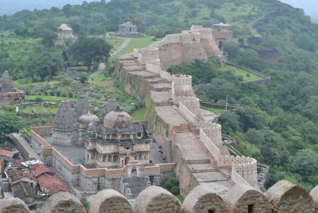 印度海军想山寨女王号航母?先谈谈版权再说 印度海军想山寨女王号航母?先谈谈版权再说