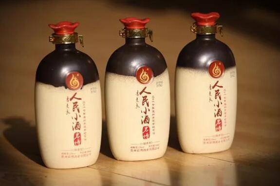 岩博人民小酒遭“李鬼”山寨，维权困难，现终