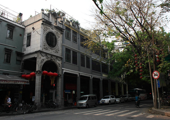 “老西关”引发商标争夺战 索赔20万 “老西关”引发商标争夺战 索赔20万