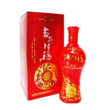 驻马店:依法查扣1320瓶假冒注册商标“杏花村”牌汾酒 驻马店:依法查扣1320瓶假冒注册商标“杏花村”牌汾酒