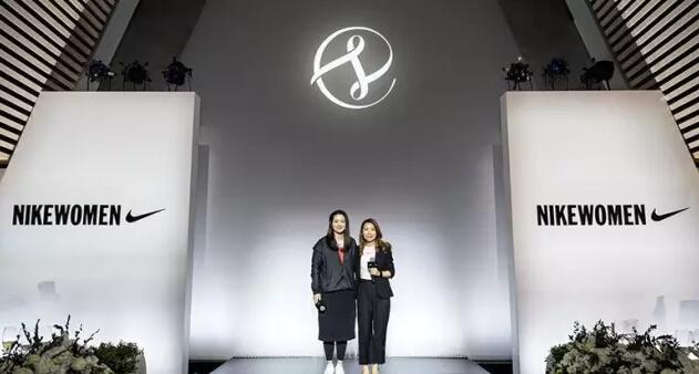 太有范了!NIKE发布李娜个人LOGO设计! 太有范了!NIKE发布李娜个人LOGO设计!