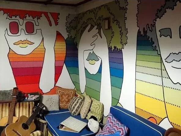 汽水商标设计图案欣赏 | 70s年代的惊艳靓丽七喜海报