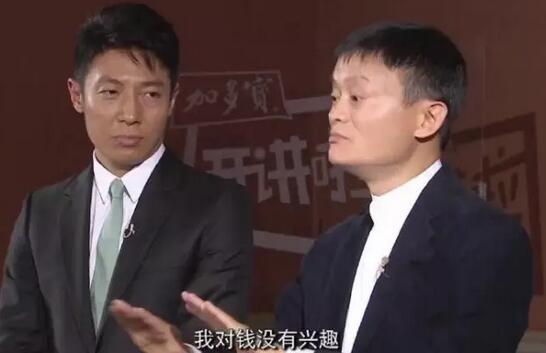 没有进行发明专利申请，突击步枪AK-47设计者没拿