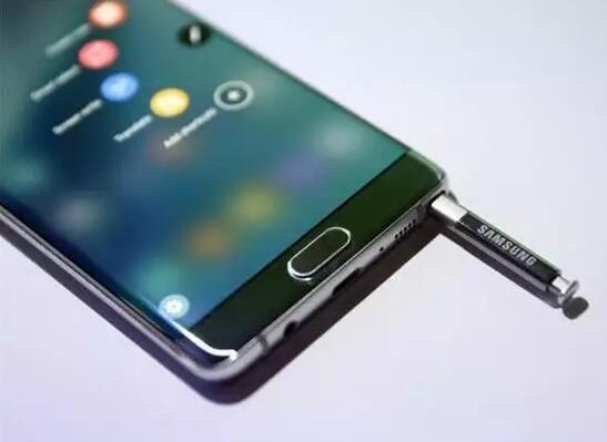 手机变身酒精检测仪 美国专利商标局核准三星新专利申请 手机变身酒精检测仪 美国专利商标局核准三星新专利申请