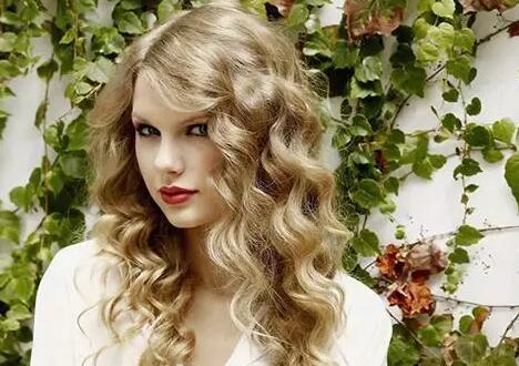 霉霉彻底黑化了!新歌撕遍整个欧美圈 霉霉彻底黑化了!新歌撕遍整个欧美圈