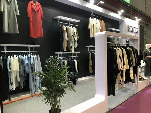 来一场最美的相遇 中国女装品牌正迎新发展 