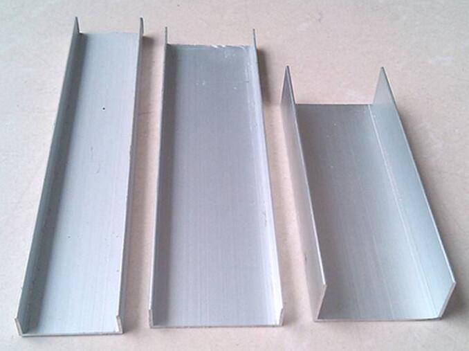 铝合金属于第几类商标？