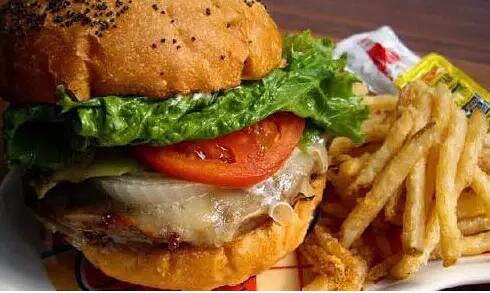 食品LOGO商标被换成热量指数，还敢吃吗？