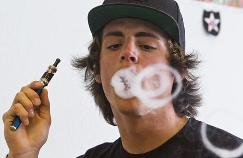 电子烟商标注册属于第几类？