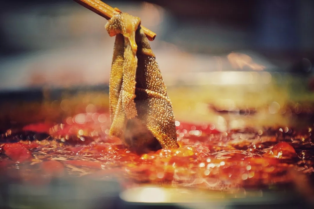 “重庆火锅”竟然不归重庆!网友:难道我吃的是假火锅 “重庆火锅”竟然不归重庆!网友:难道我吃的是假火锅