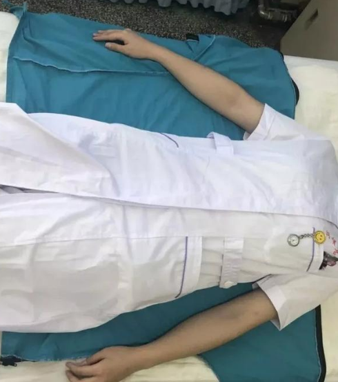 山西护士发明术后护理服获国家专利 山西护士发明术后护理服获国家专利